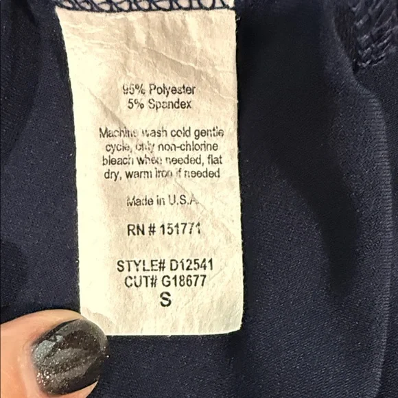 Elegant Navy Sleeveless Dress - Picture 5 of 5